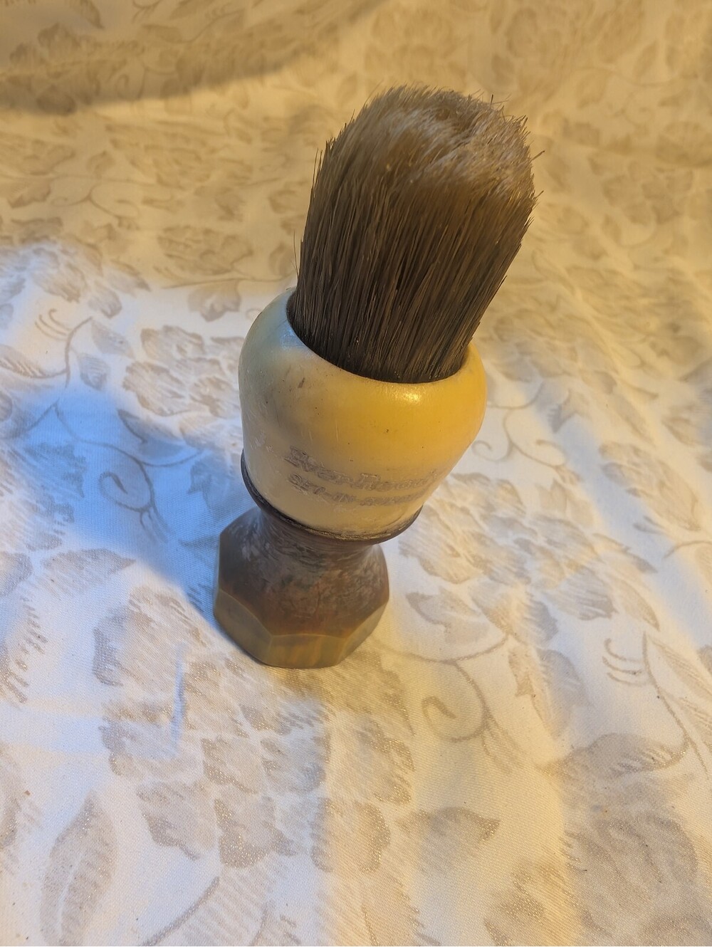Vintage Beezley Shaving Brush with Bakelite Handle